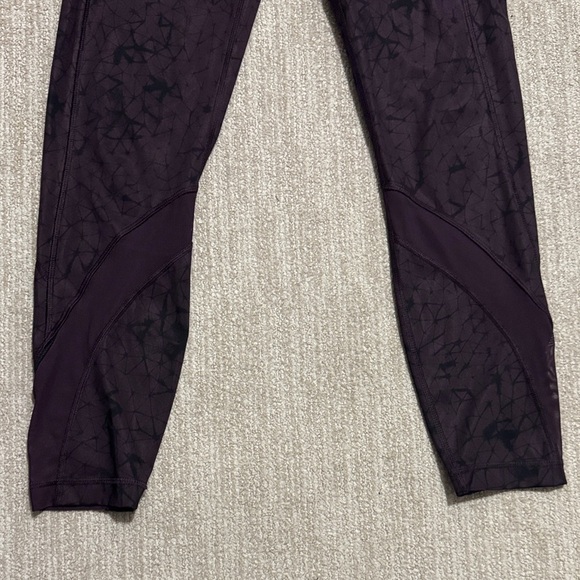 Lululemon Inspire Tight Full-On Luxtreme Mesh Star Crushed Black Cherry Size 8 - Picture 3 of 11